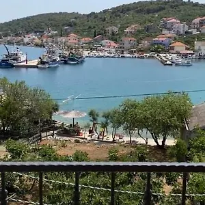 apartmani-mia-kali.hotelinzadar.com/